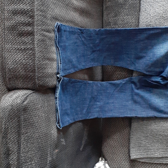 Rock Republic Kasandra Jean - Picture 5 of 7